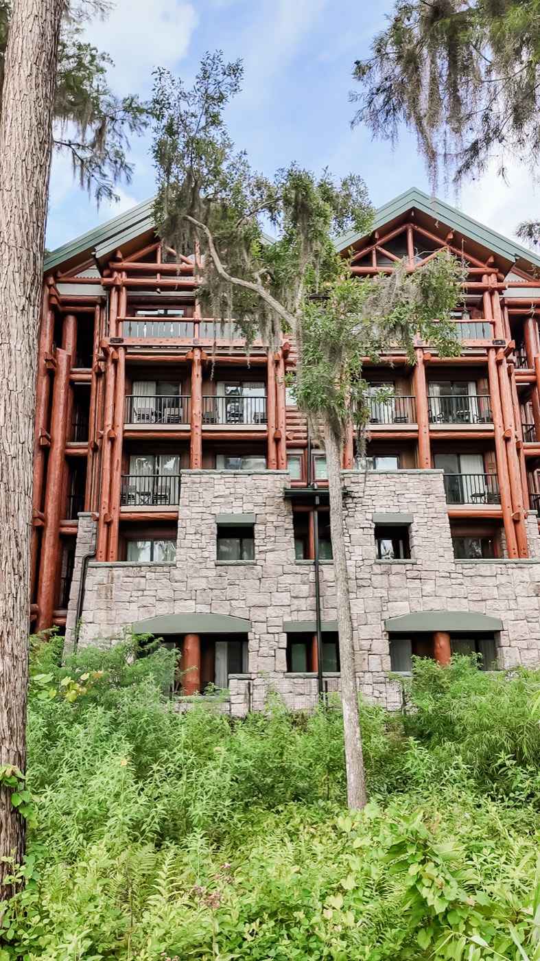 Wilderness Lodge exterior